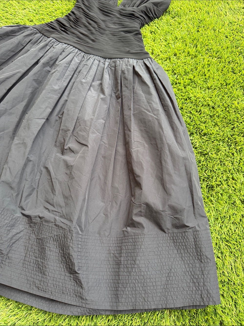 BCBGMaxAzria Black One-Shoulder Ruched Bodice Full Skirt Dress - Picture 5 of 14